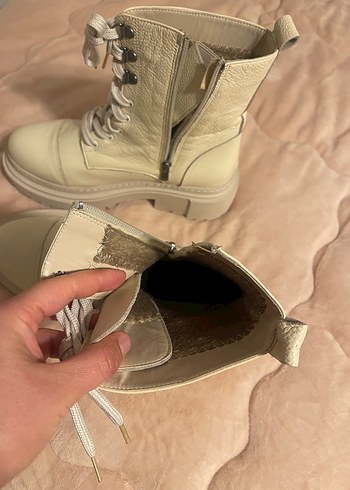 Bej Hakiki Deri Kadın Bot - Görsel 5