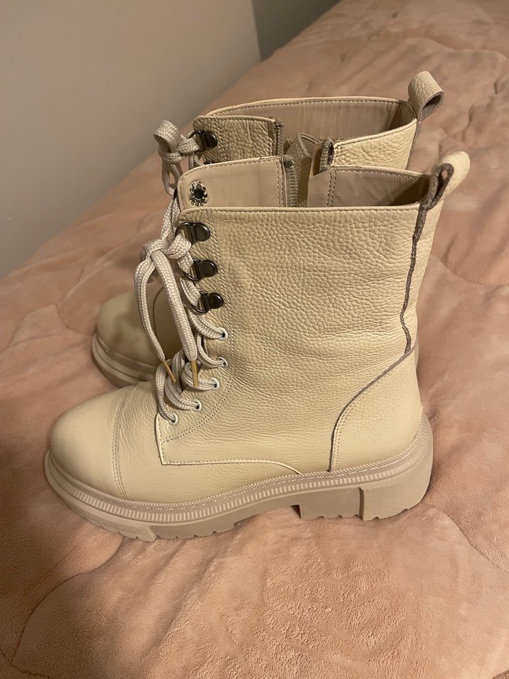 Bej Hakiki Deri Kadın Bot - Görsel 2