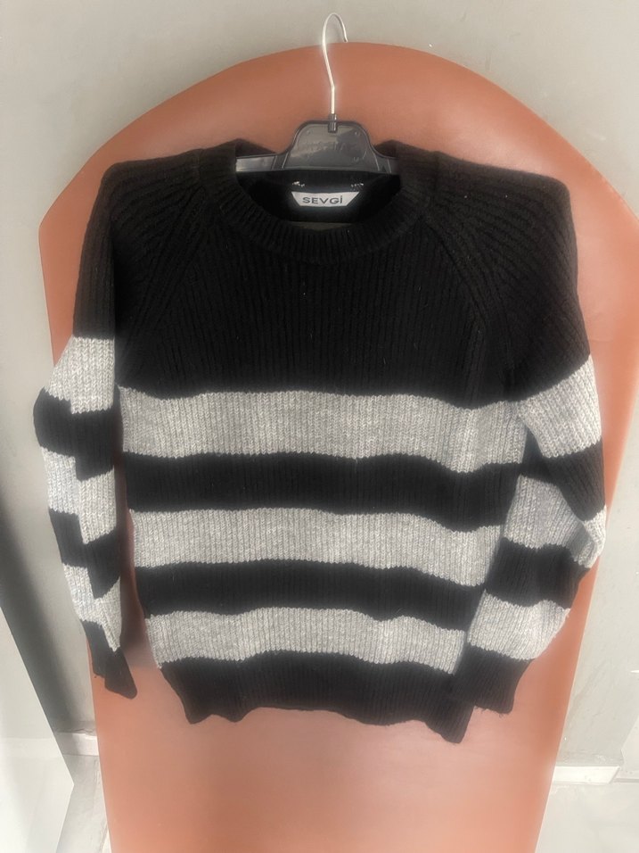 Gri Çizgili Örgü Kadın Kazak - Görsel 3