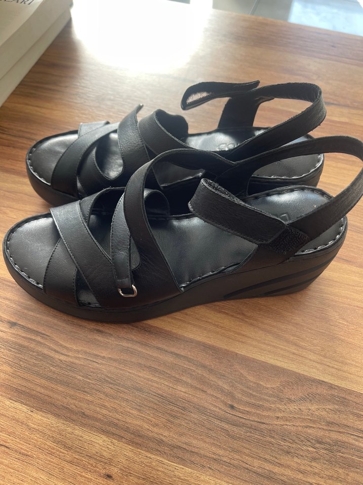 Derimod Siyah Dolgu Topuklu Kadın Sandalet - Görsel 4