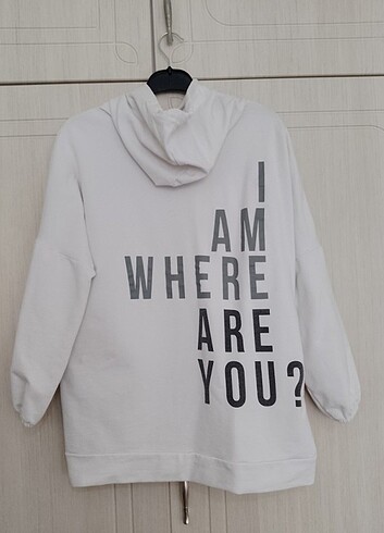 Arkası yazılı kapşonlu Sweatshirt 