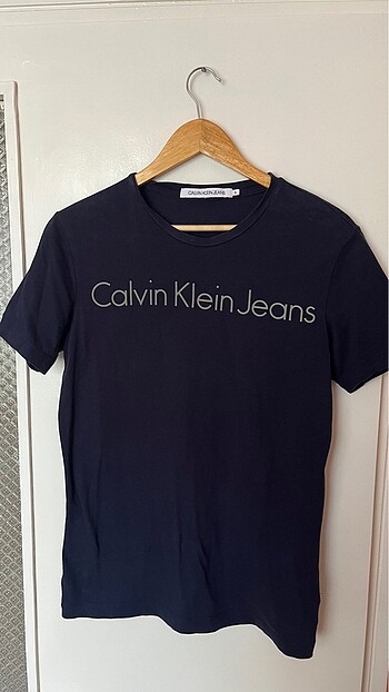 Calvin Klein Tişört