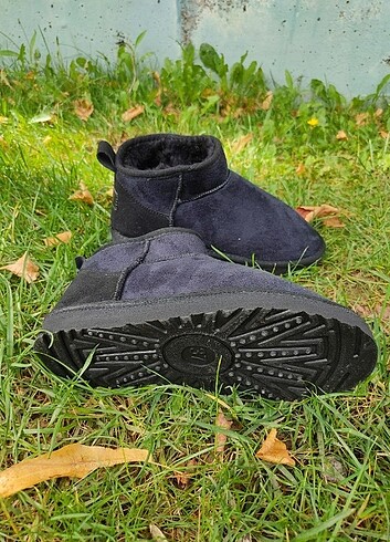 36 Beden siyah Renk #ugg #bot #kadınbot #ultramini #siyah