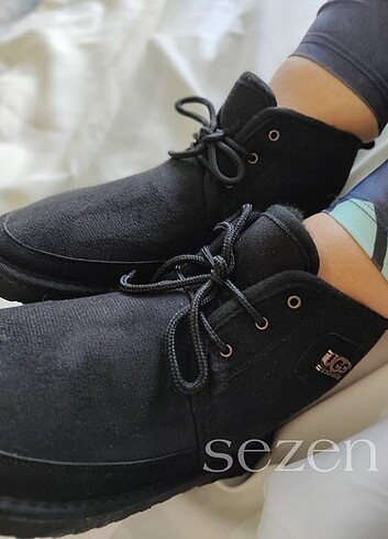 38 Beden siyah Renk #ugg #bağcıklı #siyah