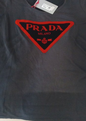 s Beden S beden Prada Siyah Baskılı Kısa Kollu Tişört