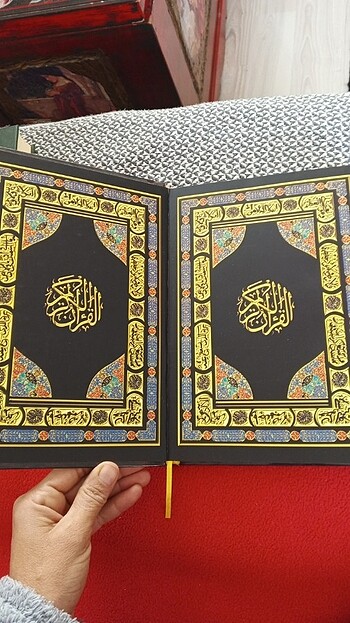 Beden Renk Kuranı Kerim