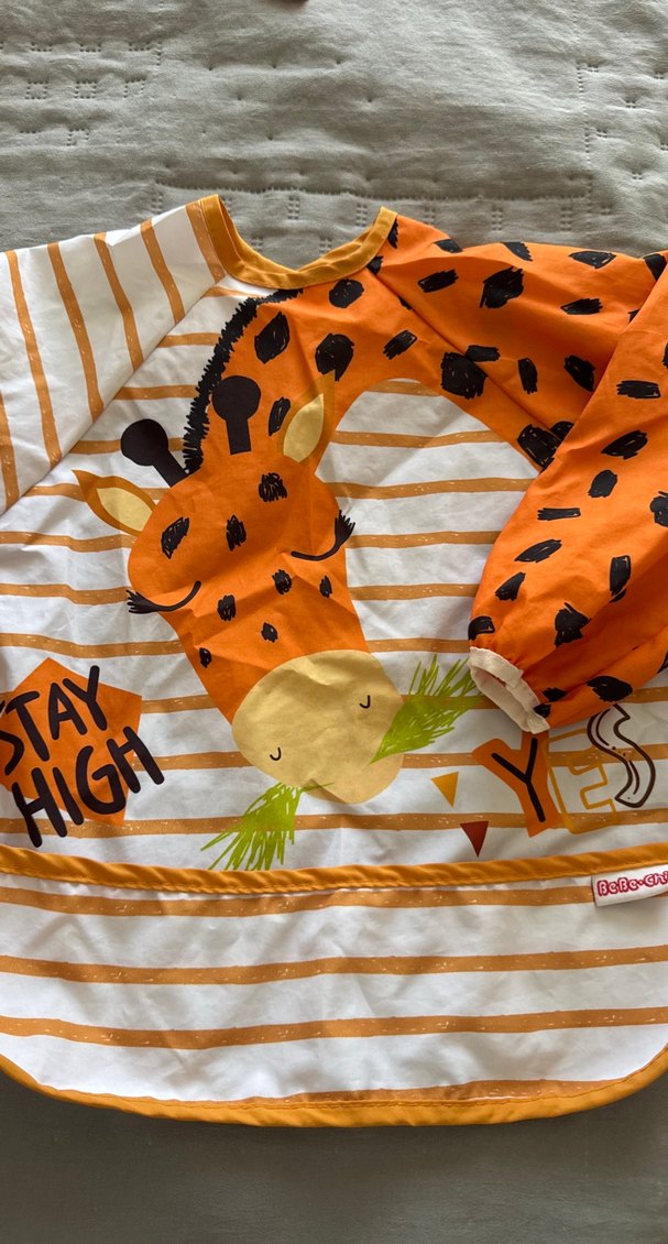 Turuncu Baskılı Bebek Önlüğü - Görsel 2