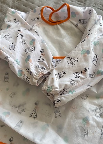 Beyaz Baskılı Bebek Önlüğü su geçirmez - Görsel 2