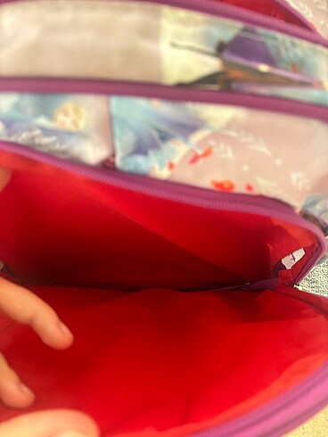 Frozen tekerlekli ilkokul sırt çantası - Görsel 7