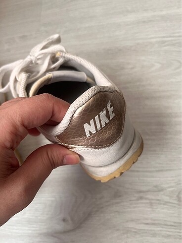 36 Beden beyaz Renk Nike Spor Ayakkabı