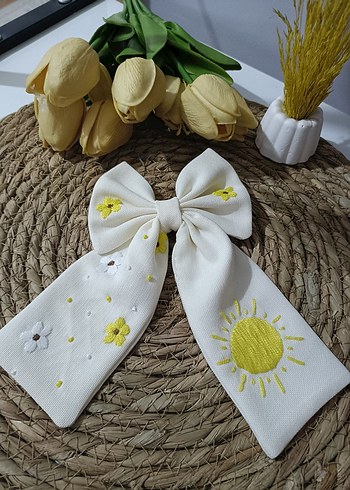 Nakışlı Beyaz Fiyonk Saç Bandı - Görsel 5