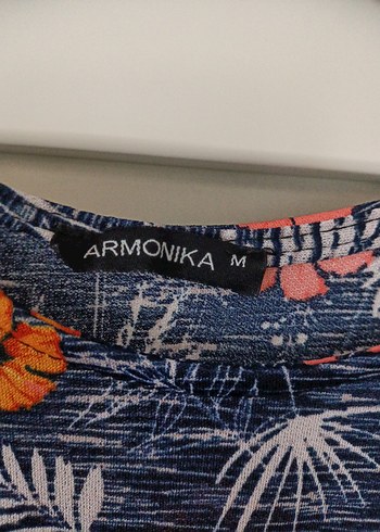 Armani Çiçek Desenli Midi Kolsuz Elbise