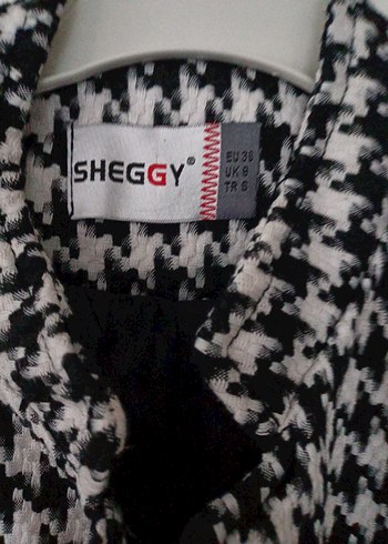 Düğmeli Siyah Beyaz Midi Kadın Ceket - Görsel 5