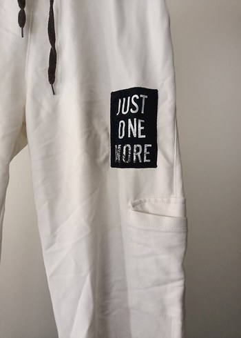 Beyaz Baskılı Rahat Kesim Kadın Eşofman Altı - Görsel 4