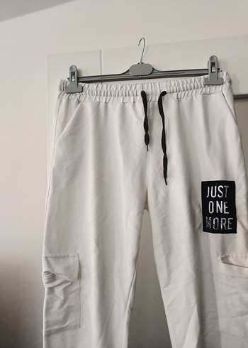 Beyaz Baskılı Rahat Kesim Kadın Eşofman Altı - Görsel 8