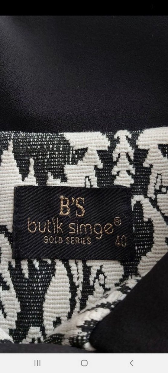 Dantel Detaylı Modern Klasik Kadın Midi Kaban - Görsel 3