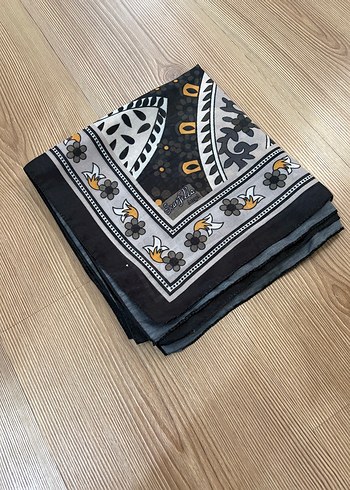  Beden Desenli soft eşarp