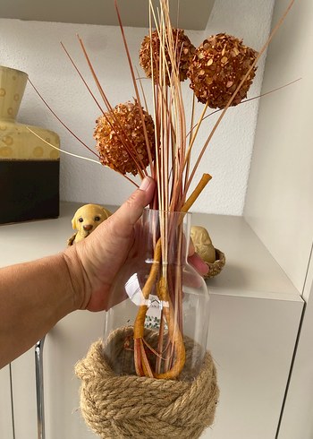 Hasır Sepetlerde Kahverengi Köpek Figürleri - Görsel 11