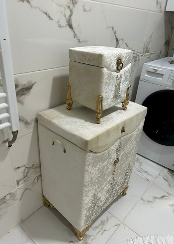 Diğer Kadife Çamaşır Sepeti