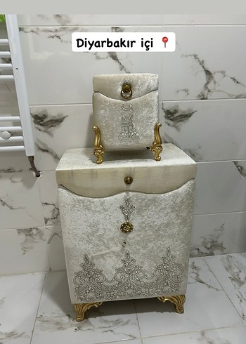 Kadife Çamaşır Sepeti