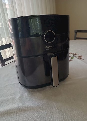 Arzum Siyah Airfry az kullanılmış