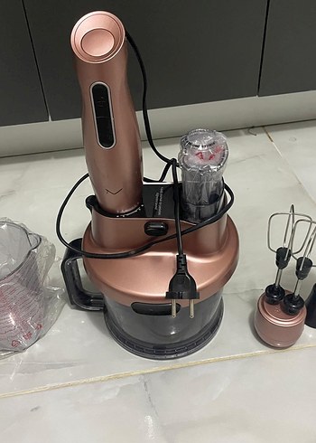 Beyaz ve Gri Blender Seti - Görsel 4