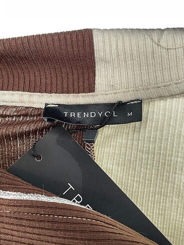 m Beden çeşitli Renk Trendyol & Milla Mini Üst %70 İndirimli.