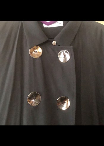 Kadın Siyah Uzun Düğmeli Goth Kaban - Görsel 2