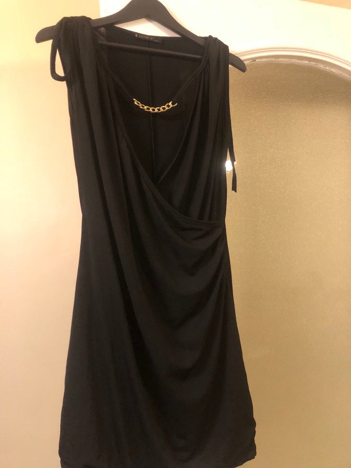 Siyah V Yaka Drapeli Midi Elbise - Görsel 3