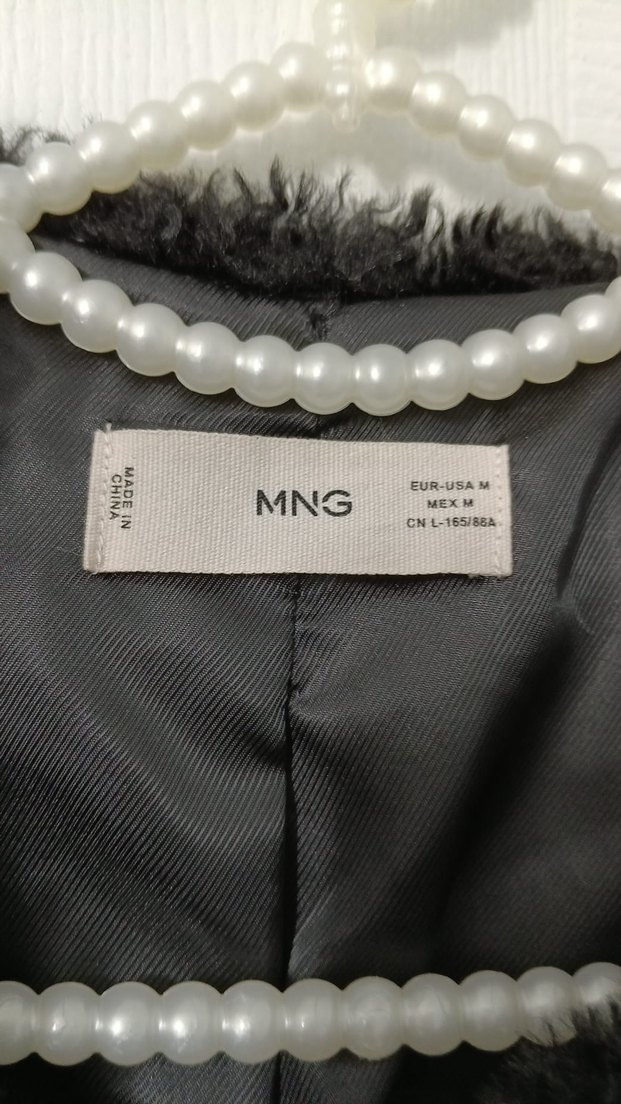 Siyah Kürk Detaylı Midi Kadın Mont - Görsel 2