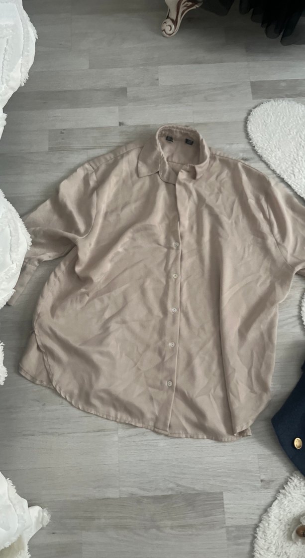 Kadifemsi gömlek - Görsel 4