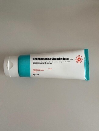 Madecassoside Cleansing Foam
