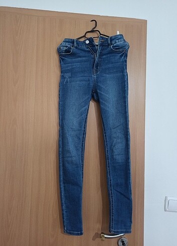 Pull and Bear Pull and Bear jeans 