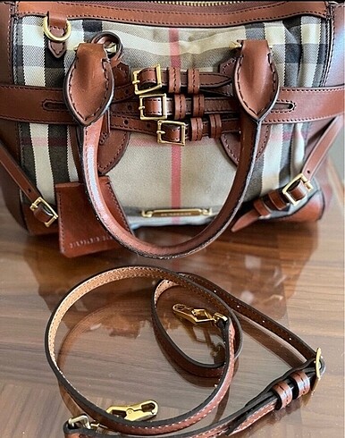 Burberry Orjinal burberyy