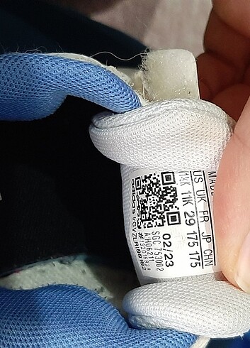 29 Beden beyaz Renk Adidas spor ayakkabı