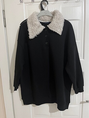 Peluş yakalı Sweat