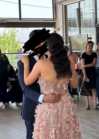 Diğer Toz pembe İşlemeli Straplez Uzun Abiye