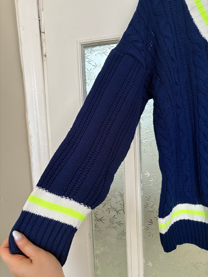 Mavi V Yakalı Triko Kadın Kazak - Görsel 4