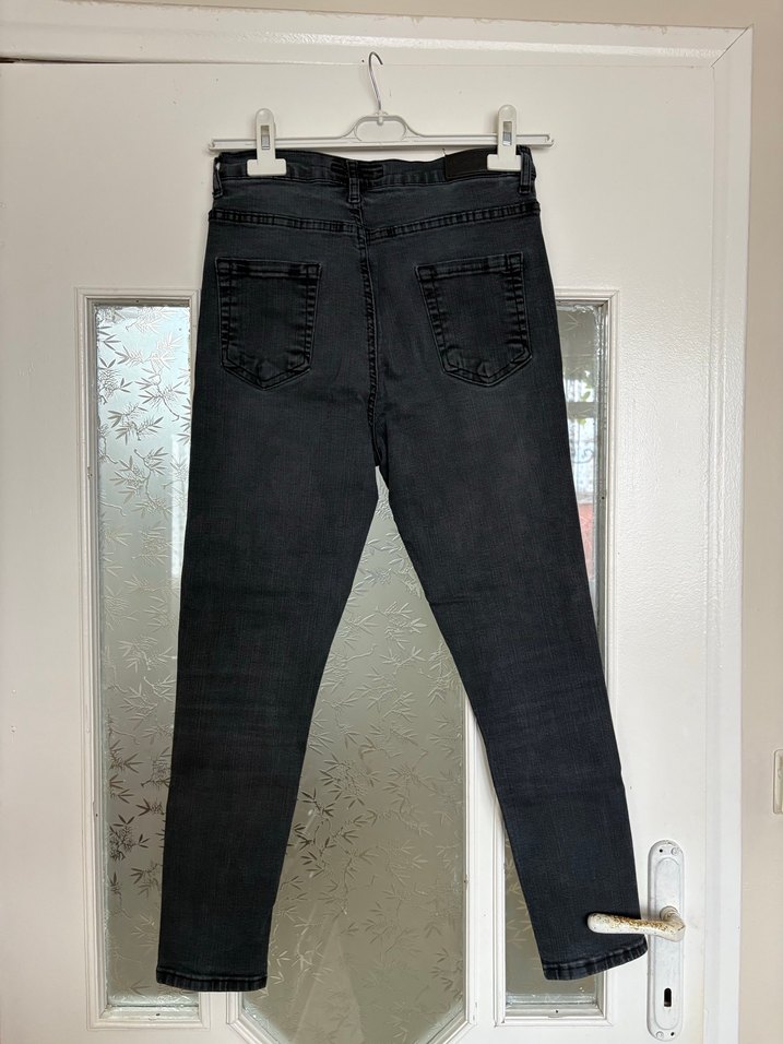 Siyah Bel Detaylı Kadın Denim Pantolon - Görsel 2