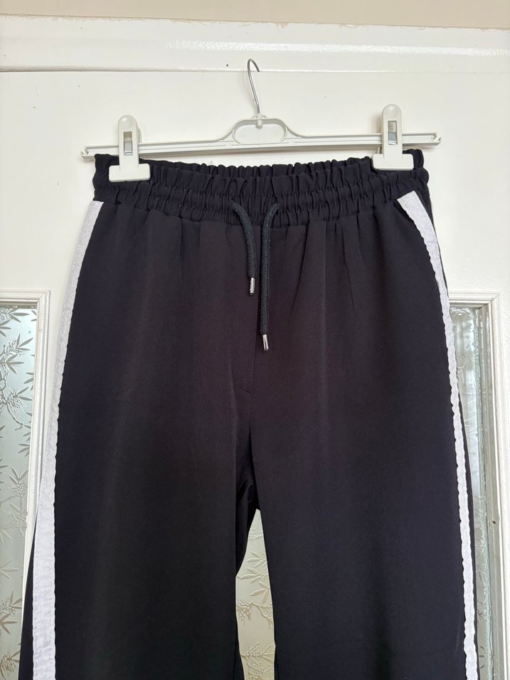 Kadın Siyah Çizgili Beli Bağcıklı Eşofman - Görsel 3