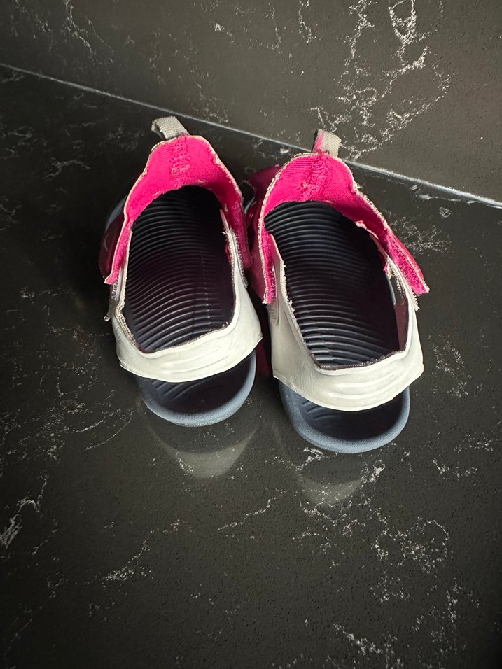 Nike sandalet - Görsel 3