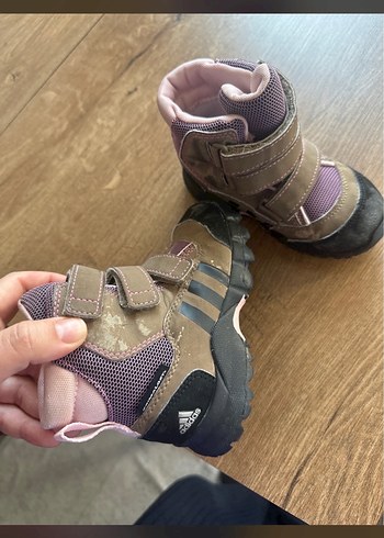 Adidas kar botu - Görsel 4