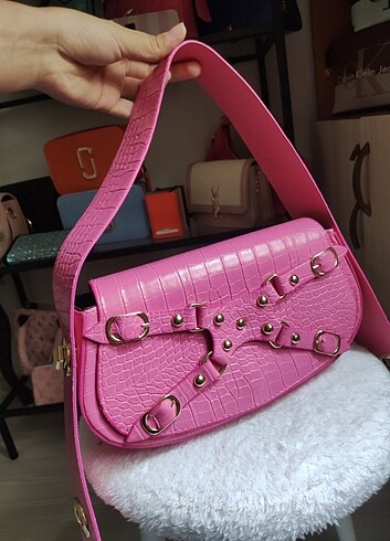 Manc Lilith Pembe