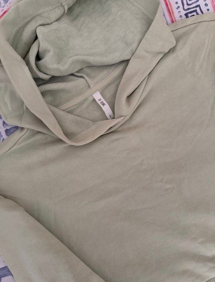 Gri Kapüşonlu Kadın Sweatshirt - Görsel 2