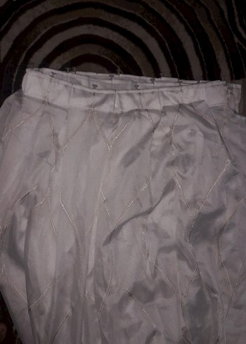  Beden beyaz Renk boy 170 cm 2 metre eni 2.adeti 4 metre yapiyor