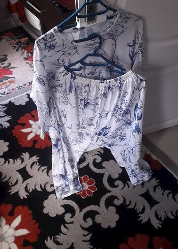 Desenli Uzun Kollu Pijama Takımı