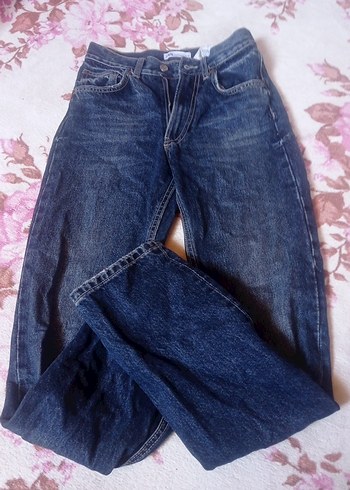 Düğmeli Lacivert Kadın Denim Geniş Kesim Jean