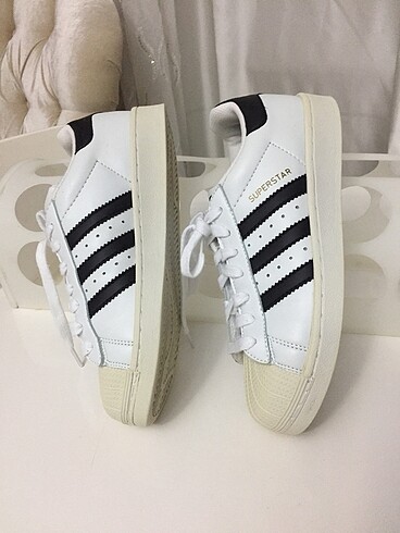 Adidas Spor ayakkabı ????