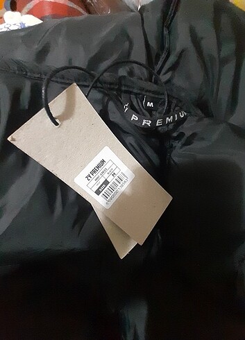 marka mont yağmurluk premium - Görsel 4