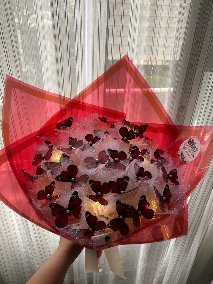 Kırmızı Kelebek buketi - Görsel 4